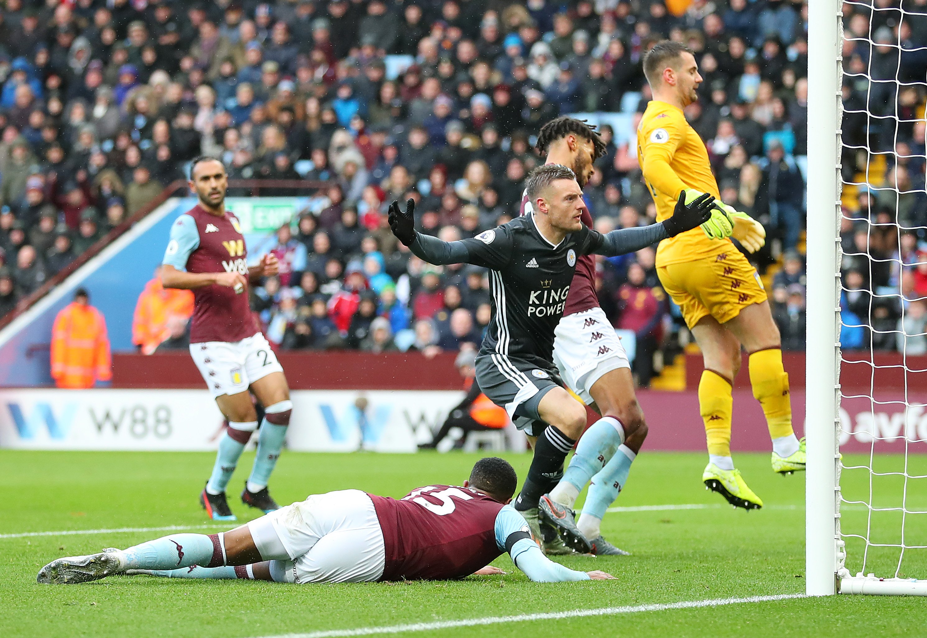 镇守青岛 镇守青岛